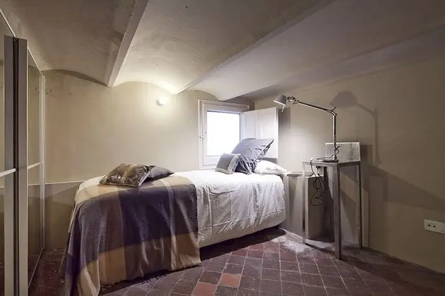 Traditional Apart Daire, 4 Yatak Odası, Sigara İçilmez, Küvet