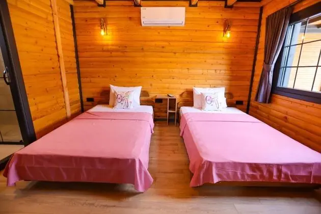 Asma Katlı Bungalow, Doğa Manzaralı, Isıtmalı Özel Havuzlu