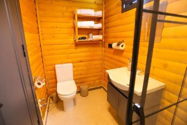Asma Katlı Bungalow, Doğa Manzaralı, Isıtmalı Özel Havuzlu