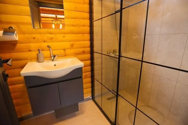 Asma Katlı Bungalow, Doğa Manzaralı, Özel Havuzlu
