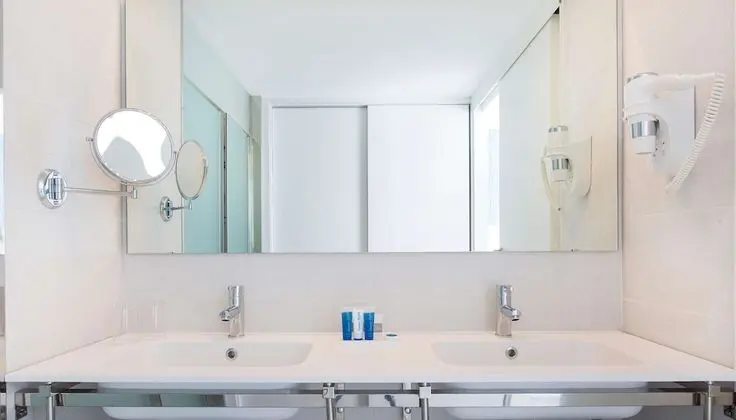 Standard Süit, Kısmi Deniz Manzaralı