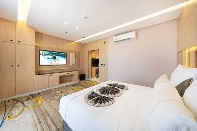 Deluxe Tek Büyük Yataklı Oda