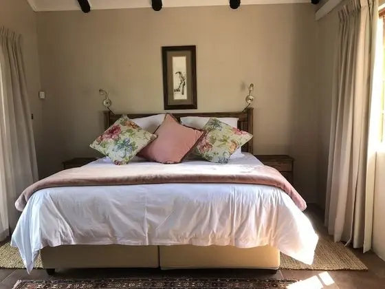 Luxury Tek Büyük Yataklı Oda
