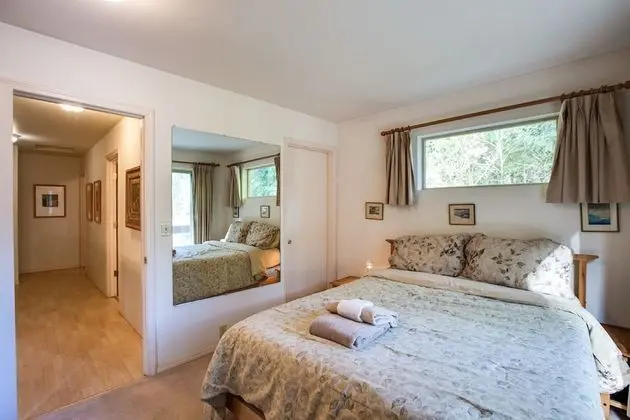 Ev (5 Bedrooms)