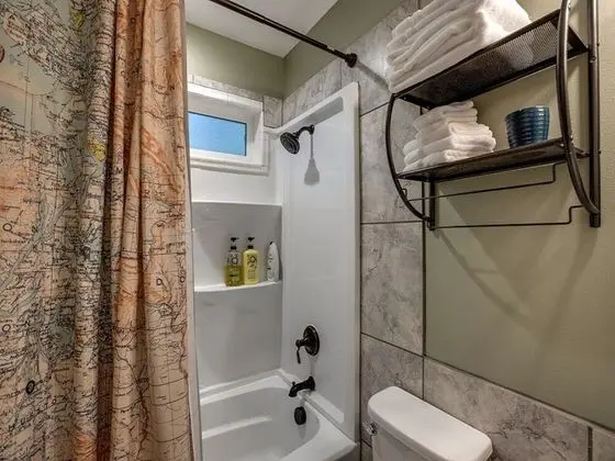 Ev (2 Bedrooms)