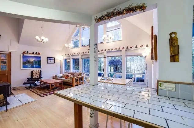 Ev (1 Bedroom)