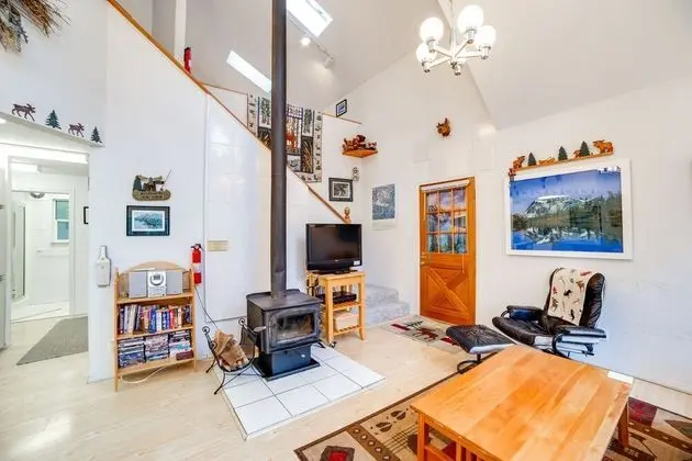 Ev (1 Bedroom)