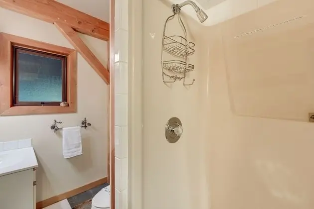 Ev (3 Bedrooms)