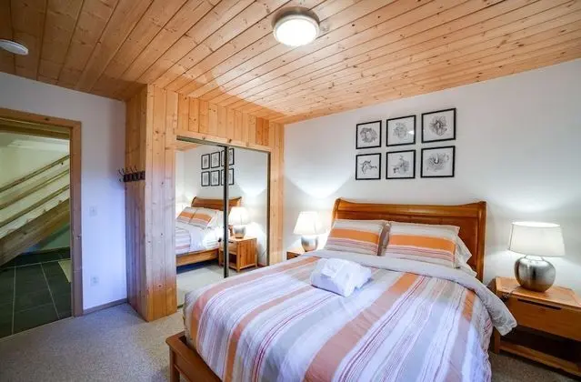 Ev (3 Bedrooms)