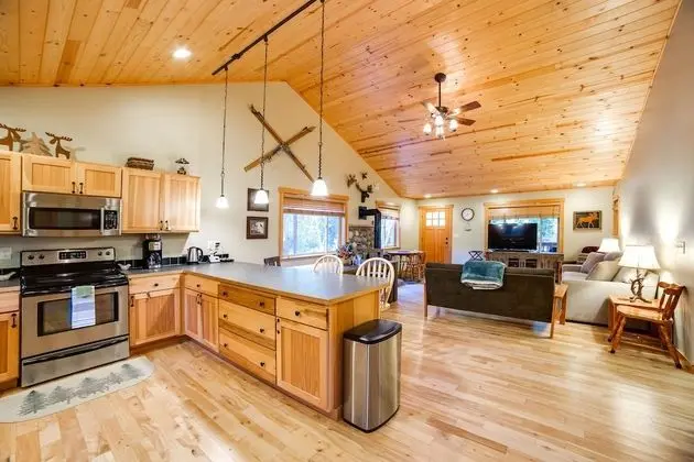 Ev (3 Bedrooms)