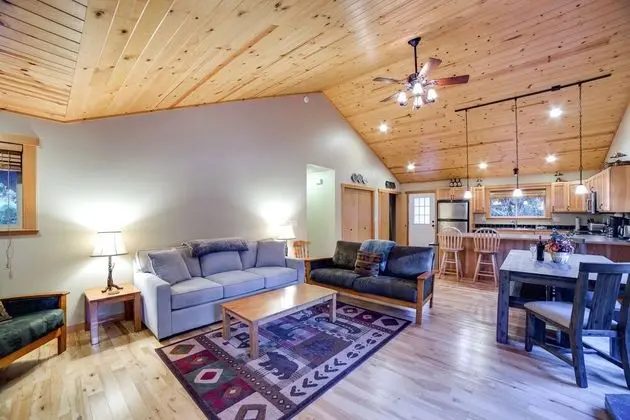 Ev (3 Bedrooms)