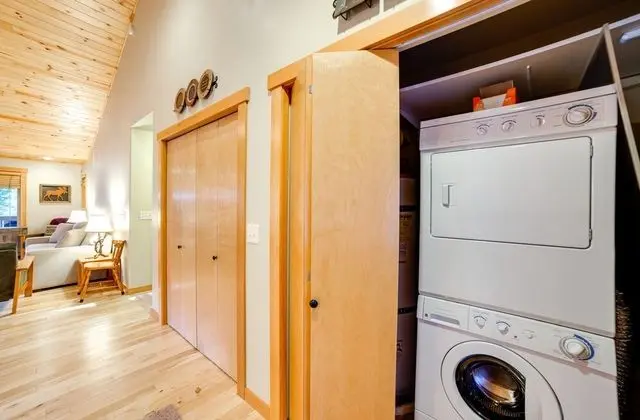 Ev (3 Bedrooms)