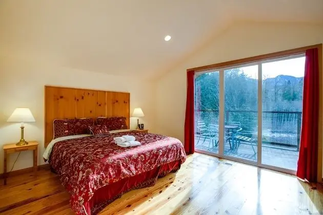 Ev (3 Bedrooms)