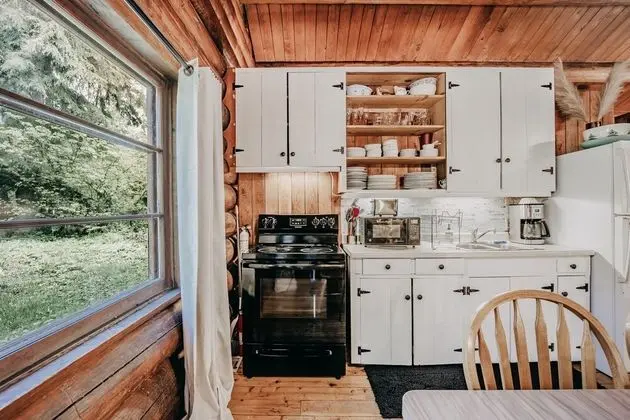 Ev (2 Bedrooms)