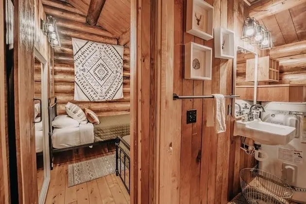 Ev (2 Bedrooms)