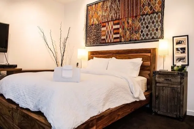 Ev (2 Bedrooms)