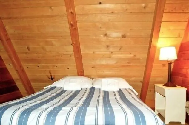 Ev