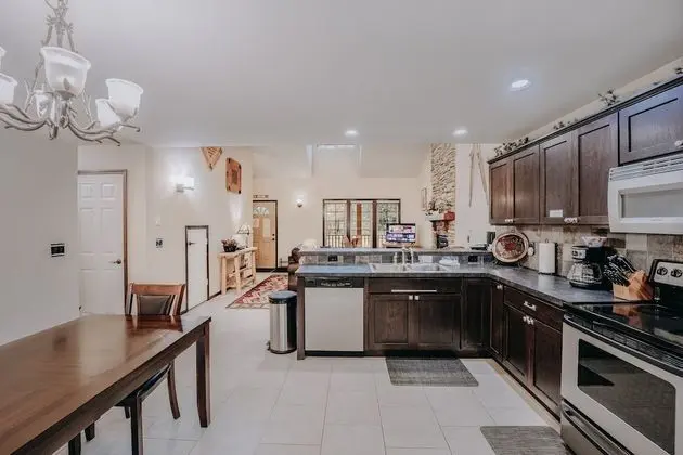 Villa (2 Bedrooms)