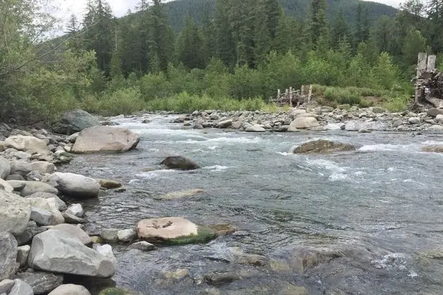 Ev