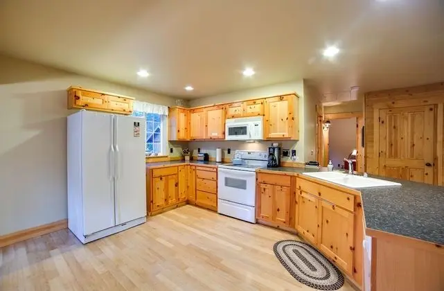Ev (2 Bedrooms)