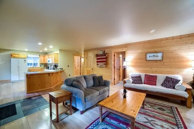 Ev (2 Bedrooms)