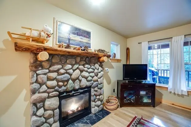 Ev (2 Bedrooms)