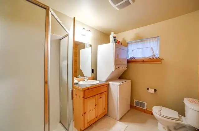 Ev (2 Bedrooms)