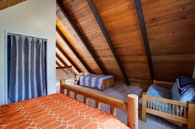 Ev (2 Bedrooms)