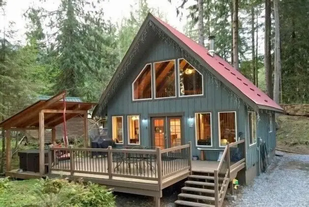 Ev