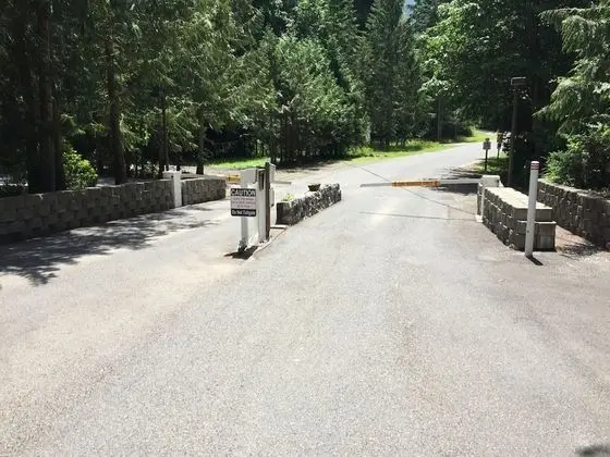 Ev