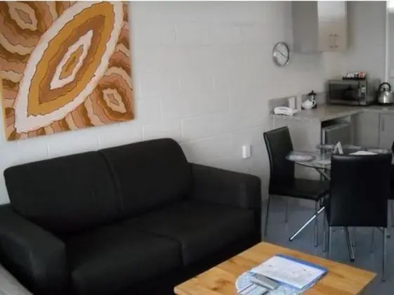 Standard Süit, 1 Yatak Odası, Mutfak (Downstairs)