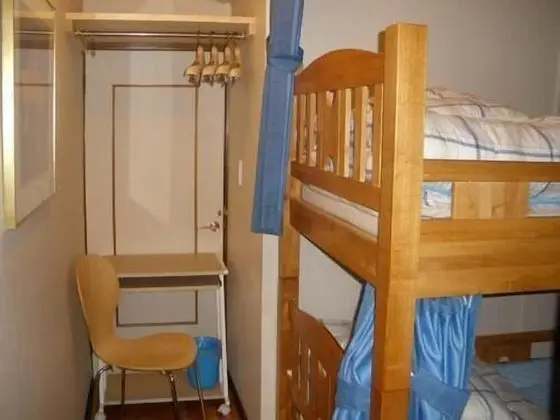 İki Ayrı Yataklı Oda, Ortak Banyo (with Bunk Bed)