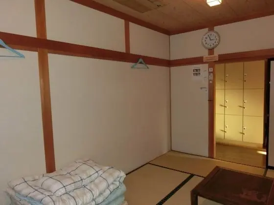 Standard Oda, Sigara İçilmez, Ortak Banyo (Japanese-Style)