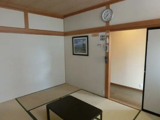 Standard Oda, Sigara İçilmez, Ortak Banyo (Japanese-Style)