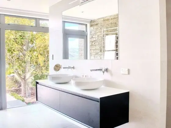 Luxury Stüdyo, 1 En Büyük (King) Boy Yatak, Sıcak Su Küveti, Göl Manzaralı