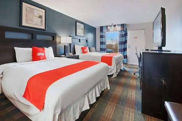 Oda, 2 Büyük (Queen) Boy Yatak