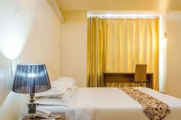 Tek Kişilik Oda, Şehir Manzaralı