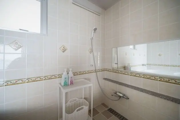 Basic Oda, Sigara İçilmez (202-NORTH)