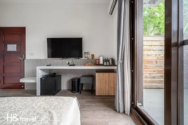 Tek Büyük Yataklı Oda, Balkon