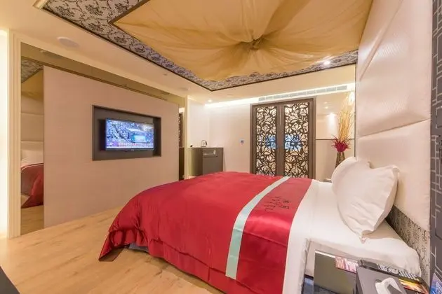 Comfort Tek Büyük Yataklı Oda
