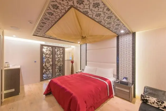 Comfort Tek Büyük Yataklı Oda
