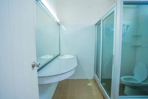 Standard Tek Büyük veya İki Ayrı Yataklı Oda