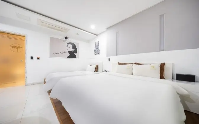 Oda (Twin (with styler))