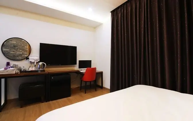 Oda (Drive-in (1 vehicle per room))