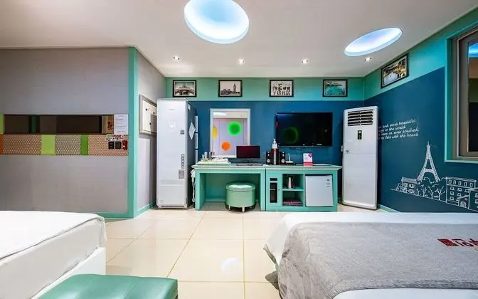 Oda (Deluxe Room - Twin (with styler twin )