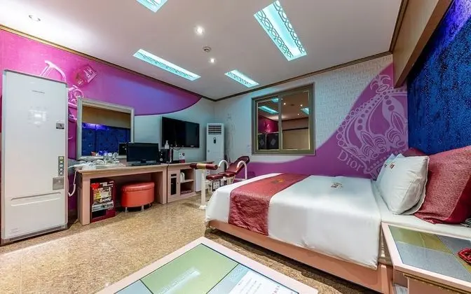 Oda (Special room-VIP (with styler love ch)