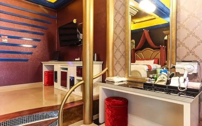 Oda (Drive-in-VIP (Twin Bed + Spa Whirlpoo)