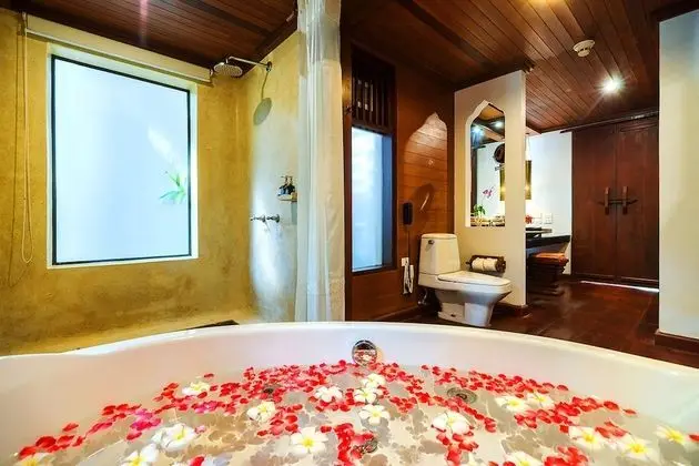 Grand Suite, Pool View
