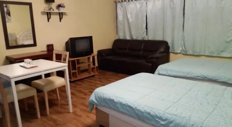 Family Room (C4 Building)
