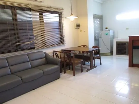 2 Bedrooms Suite